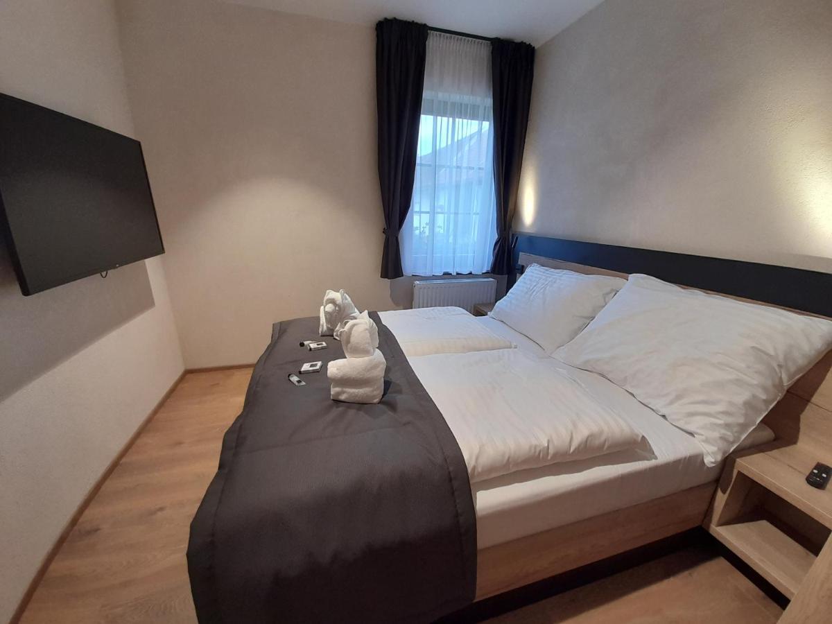 Residence Klazary U Zumberka - Terasove Apartmany Kamenna Eksteriør billede