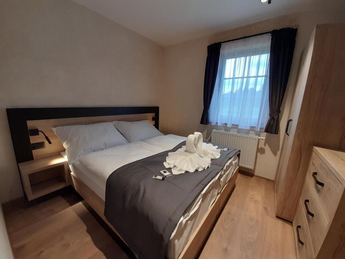 Residence Klazary U Zumberka - Terasove Apartmany Kamenna Eksteriør billede