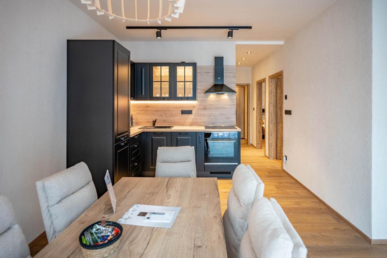 Residence Klazary U Zumberka - Terasove Apartmany Kamenna Eksteriør billede
