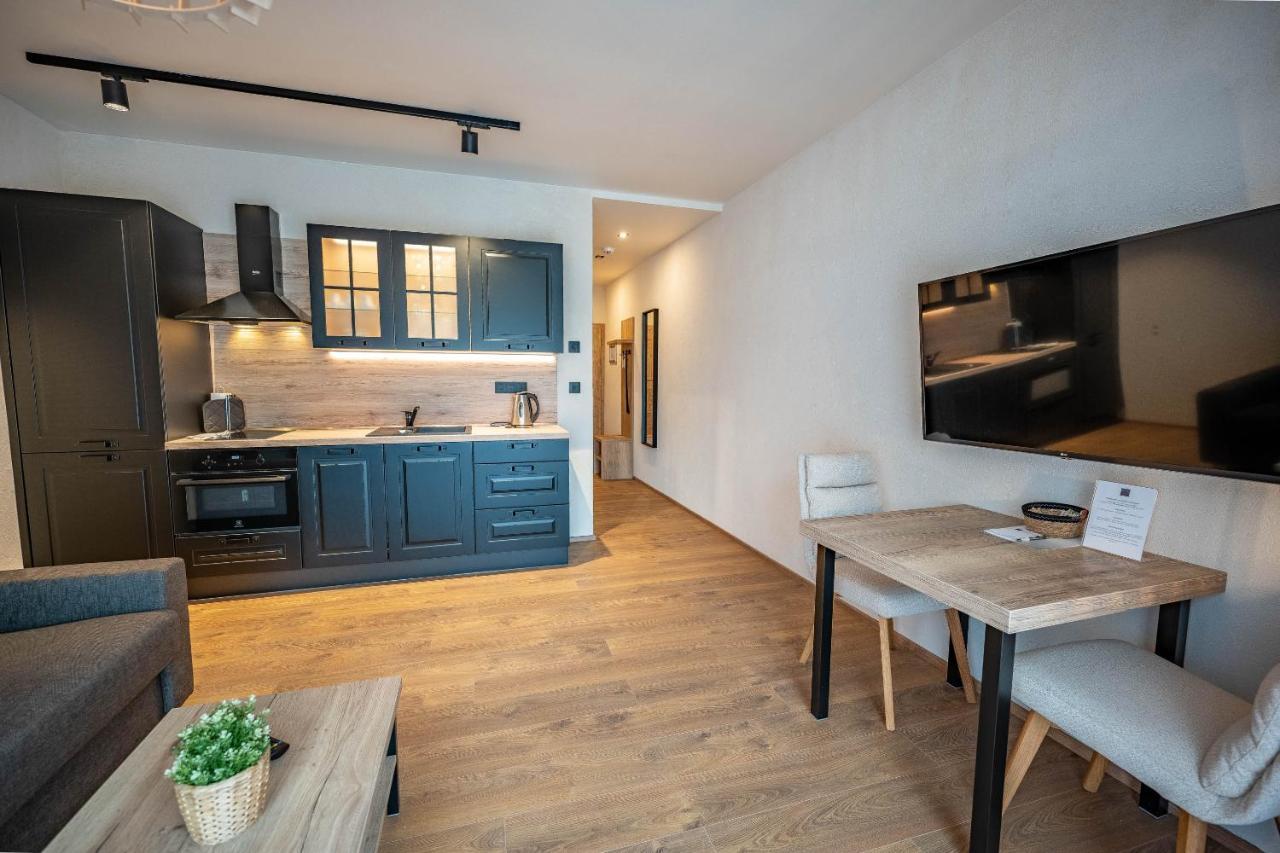 Residence Klazary U Zumberka - Terasove Apartmany Kamenna Eksteriør billede