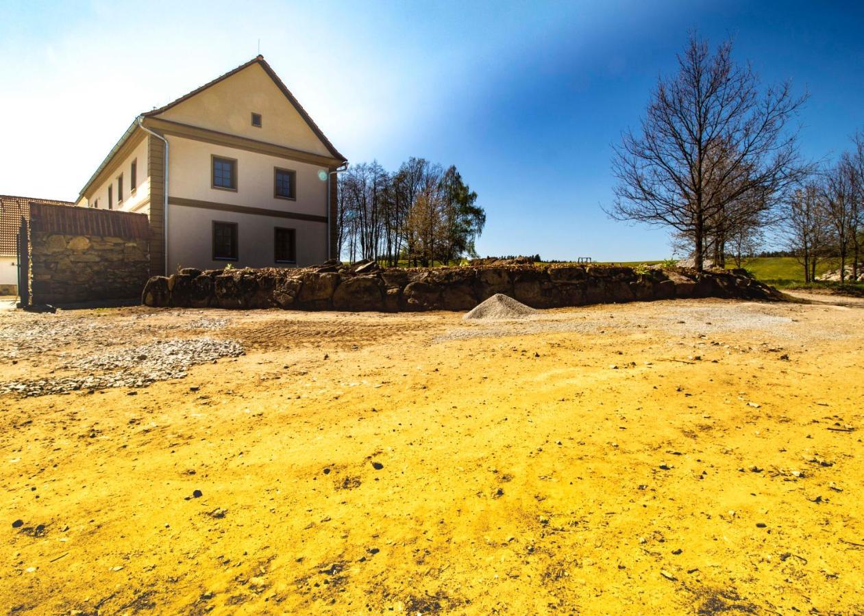 Residence Klazary U Zumberka - Terasove Apartmany Kamenna Eksteriør billede