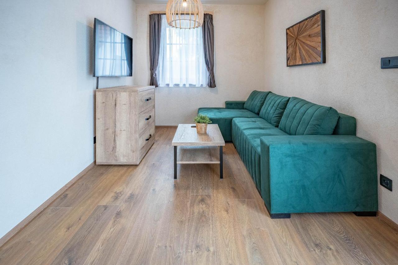 Residence Klazary U Zumberka - Terasove Apartmany Kamenna Eksteriør billede